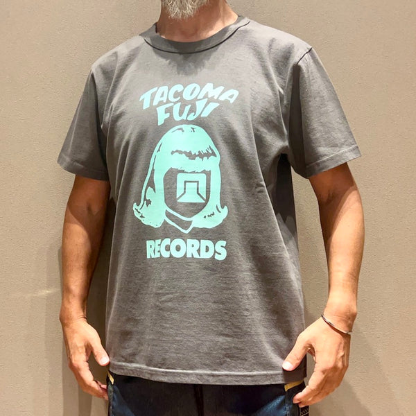 TACOMA FUJI RECORDS LOGO SS '24（Unisex / Charcoal）TACOMA FUJI RECORDS –  MONKEY CREW（モンキークルー）