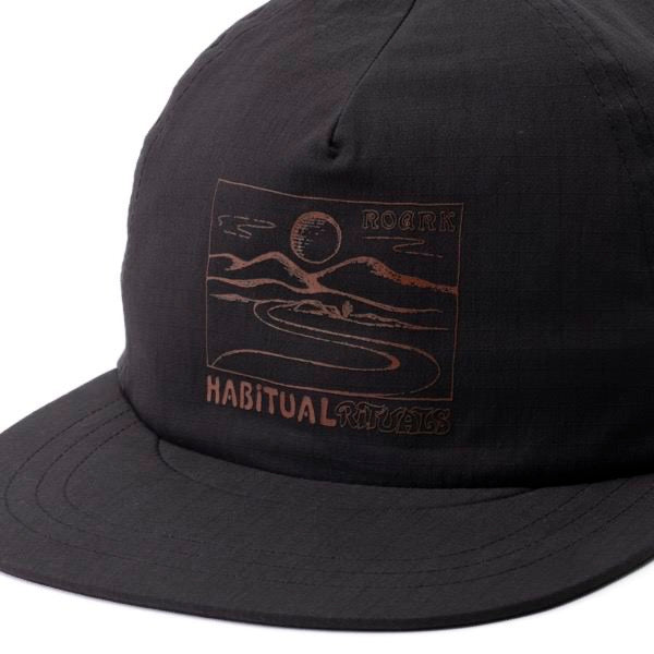 5panel Cap（Unisex / Black）RUN AMOK