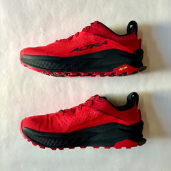 OLYMPUS 6（Men’s / Red）ALTRA