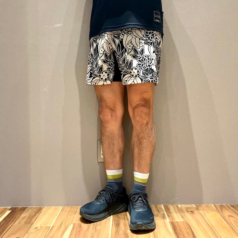 Leaf Pattern Middle Shorts V3（Unisex / Beige×Black）Ranor