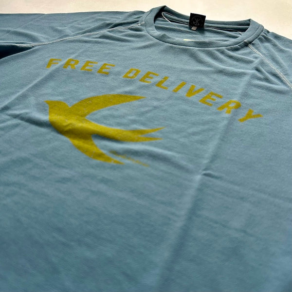 FREE DELIVERY Tee（Unisex / Blue Gray）Frank & Morris