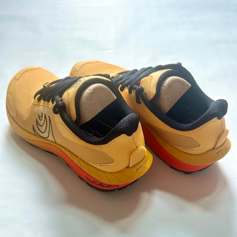 MTN Racer 4M（Men’s / Mango×Black）TOPO