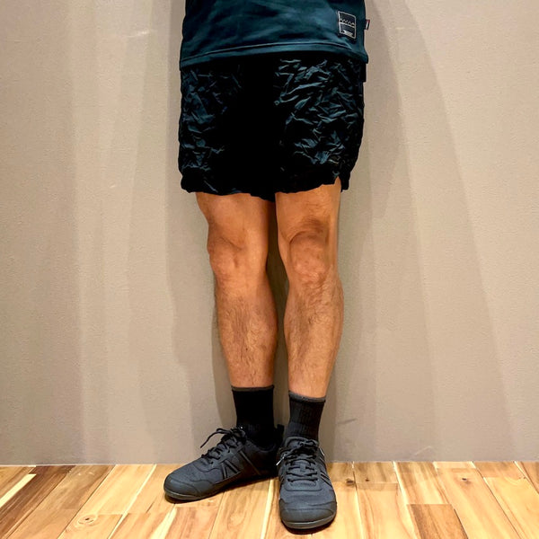 Catch Washer Middle Shorts（Unisex / Black）Ranor